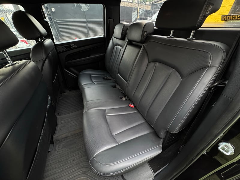 SsangYong Musso Grand Limited Plus 2022 - Imagen 15 de 17