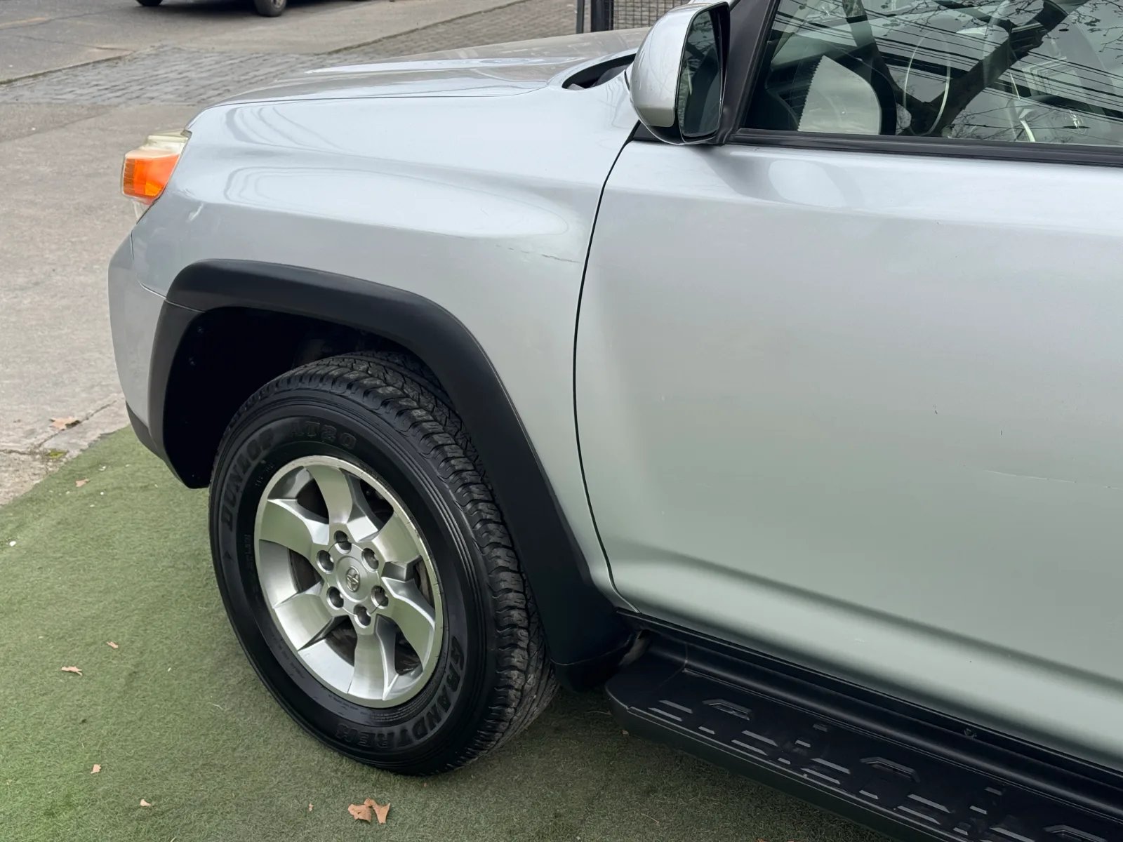 Toyota 4Runner SR5 2013 - Imagen 10 de 17