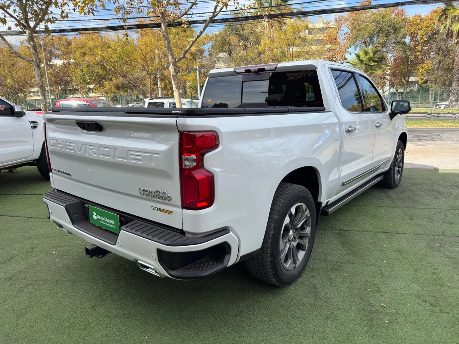 CHEVROLET SILVERADO 4X4 3.0L AUT 2024 - Imagen 7 de 15