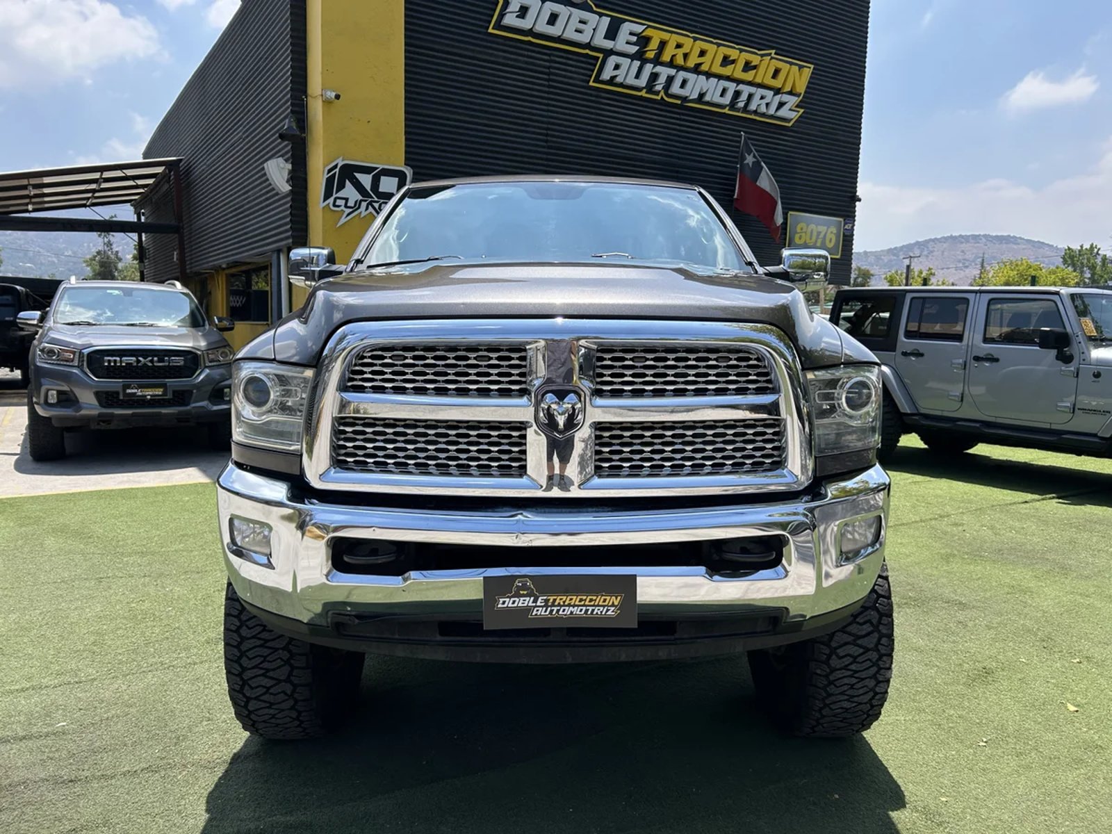 Dodge ram 2500 2015 - Foto 2 de 15