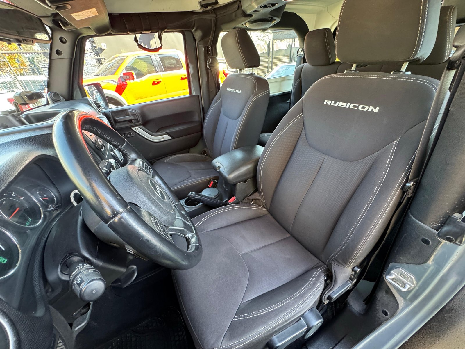 Jeep Wrangler JK Rubicon 2014 - Imagen 14 de 17
