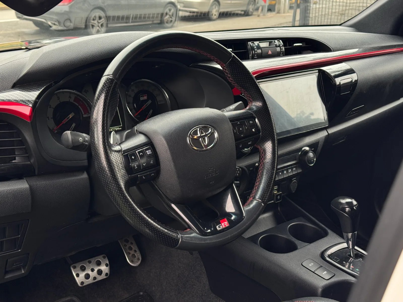Toyota Hilux GR 2022 - Imagen 14 de 20