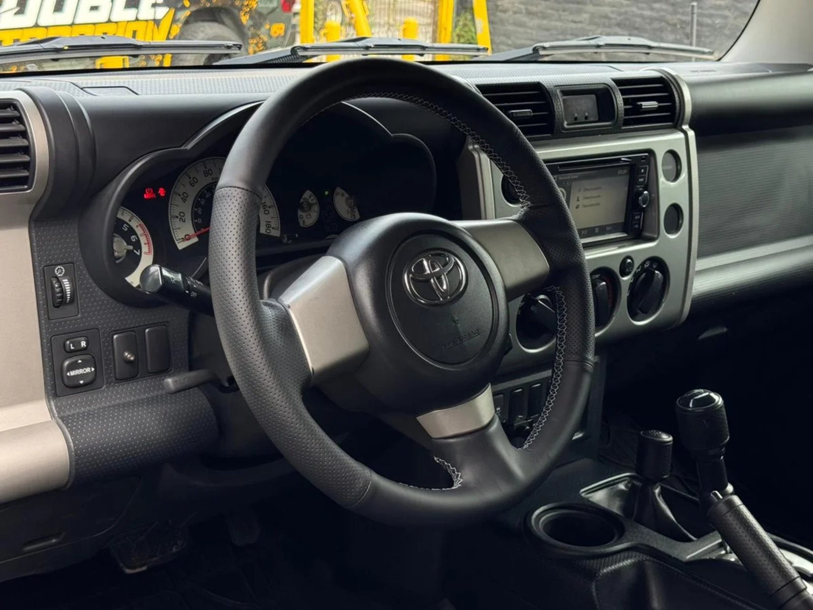 TOYOTA 4 RUNNER 4.0 AUT 2009 - Imagen 13 de 13