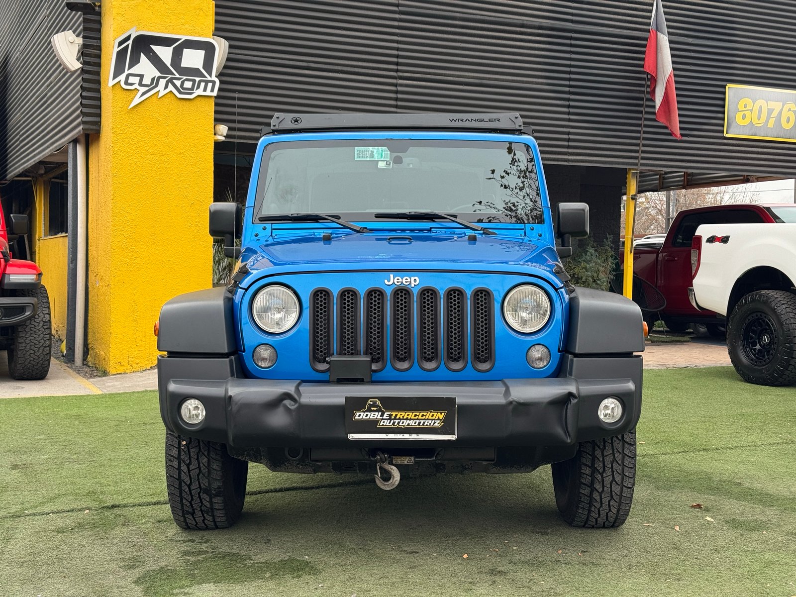 Jeep Wrangler JK Sport CRD 2015 - Foto 2 de 17