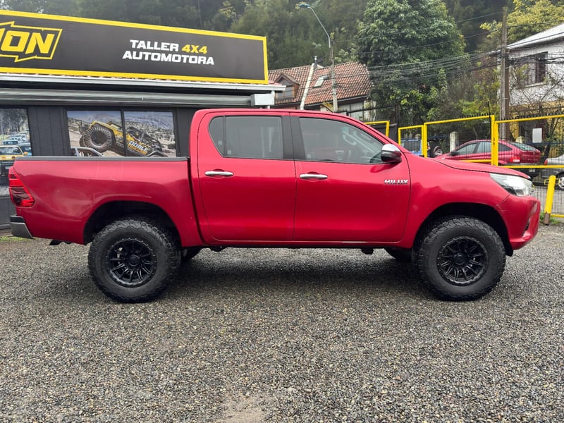 Toyota Hilux SRV 2018 - Imagen 11 de 19