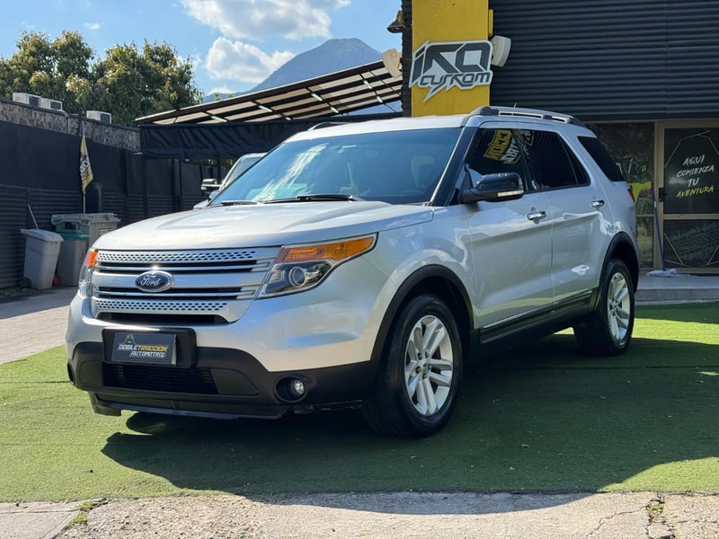 Ford Explorer XLT 2014 - Imagen 3 de 18