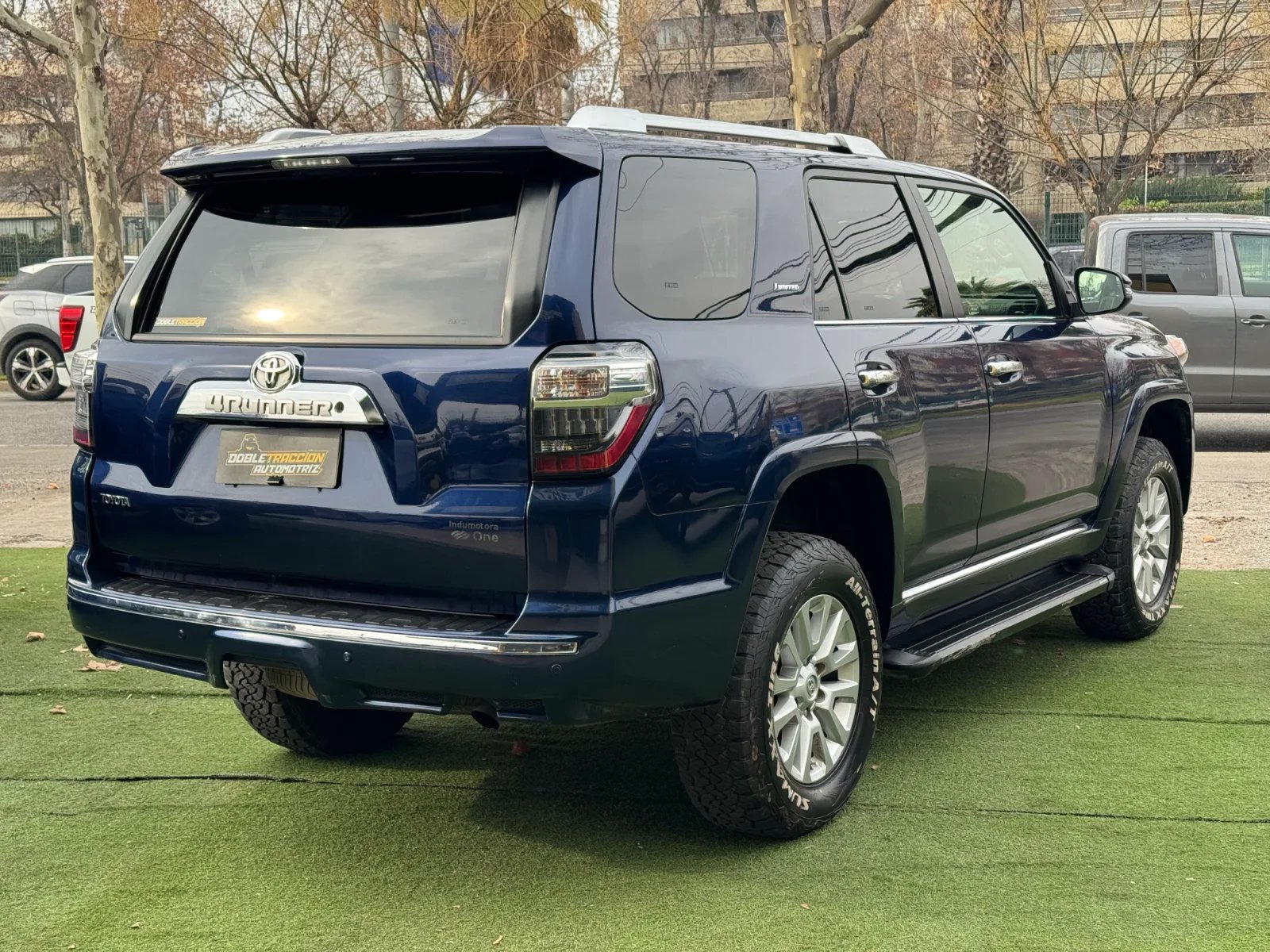 Toyota 4Runner Limited 2017 - Imagen 8 de 19