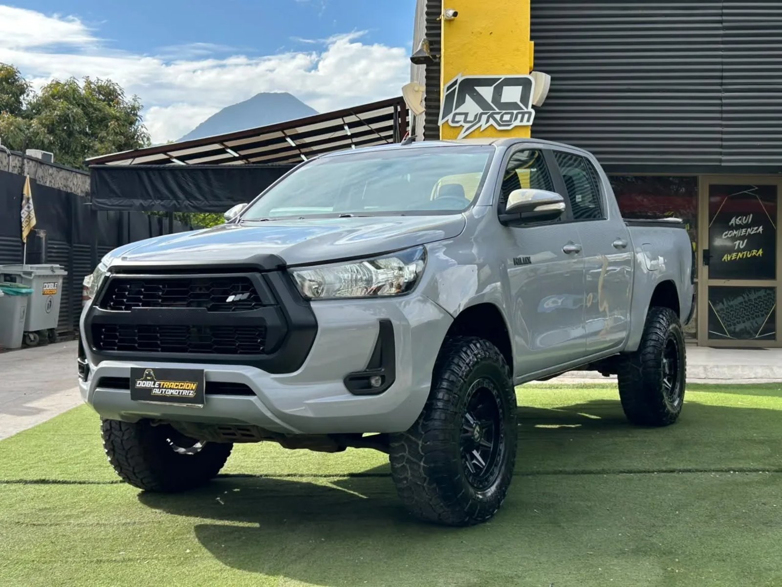 Toyota Hilux SR 2.8D 2022 - Foto 3 de 14