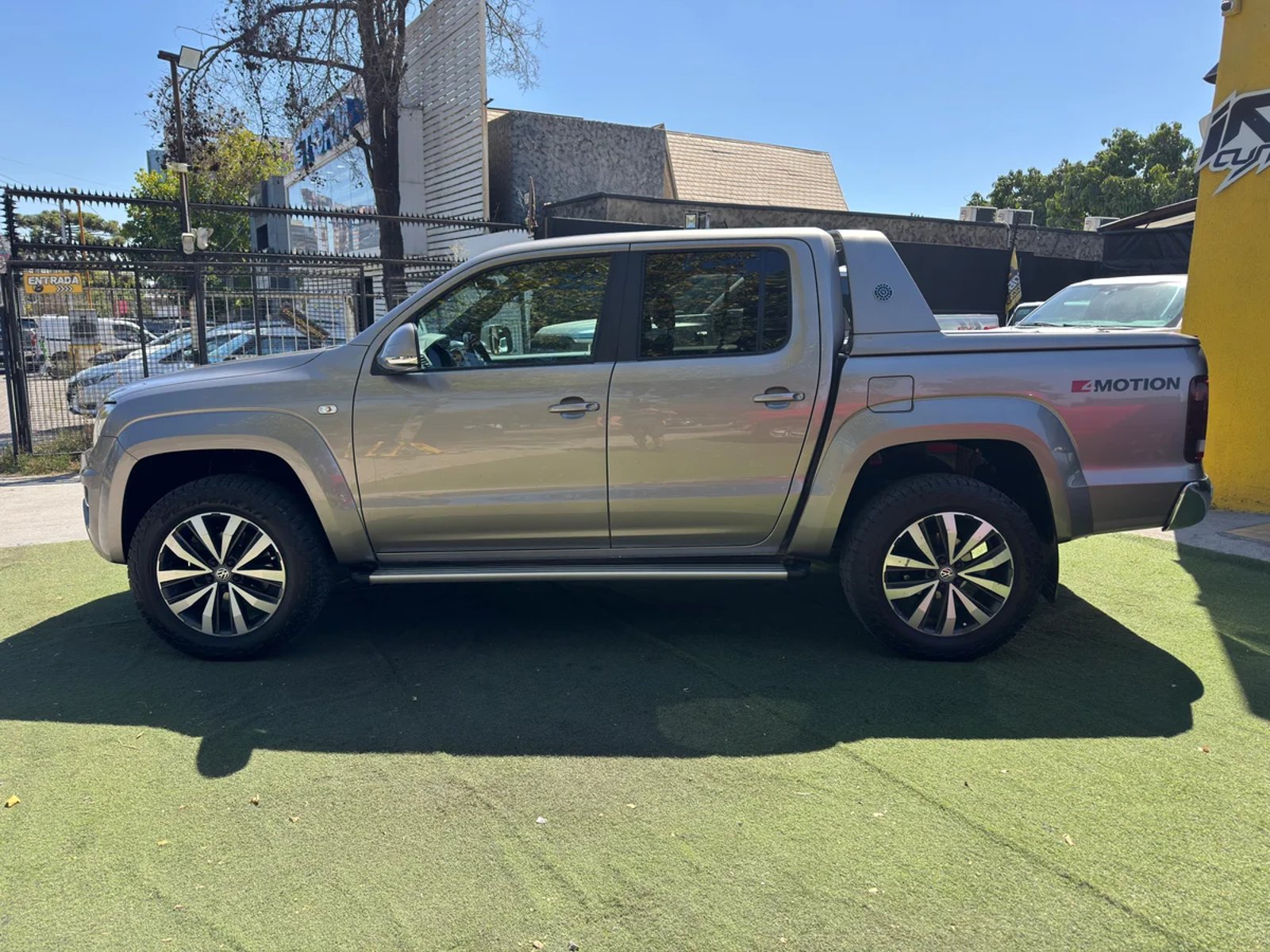 Volkswagen AMAROK 3.0 AUT 2023 - Foto 5 de 15