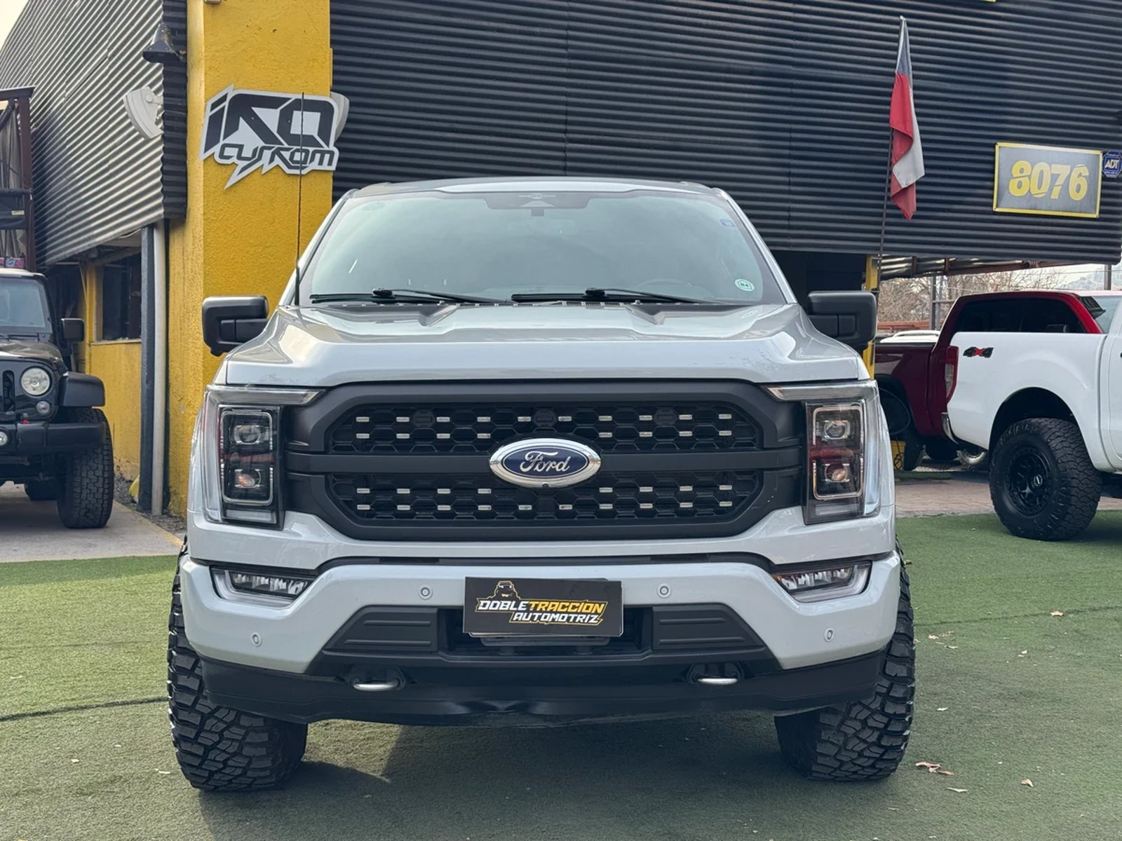 Ford F150 PLATINUM ECOBOOST 3.5 AUT 2024 - Foto 2 de 15