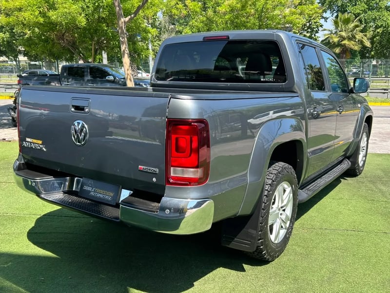 Volkswagen Amarok Highline 4x4 2020 - Imagen 8 de 18