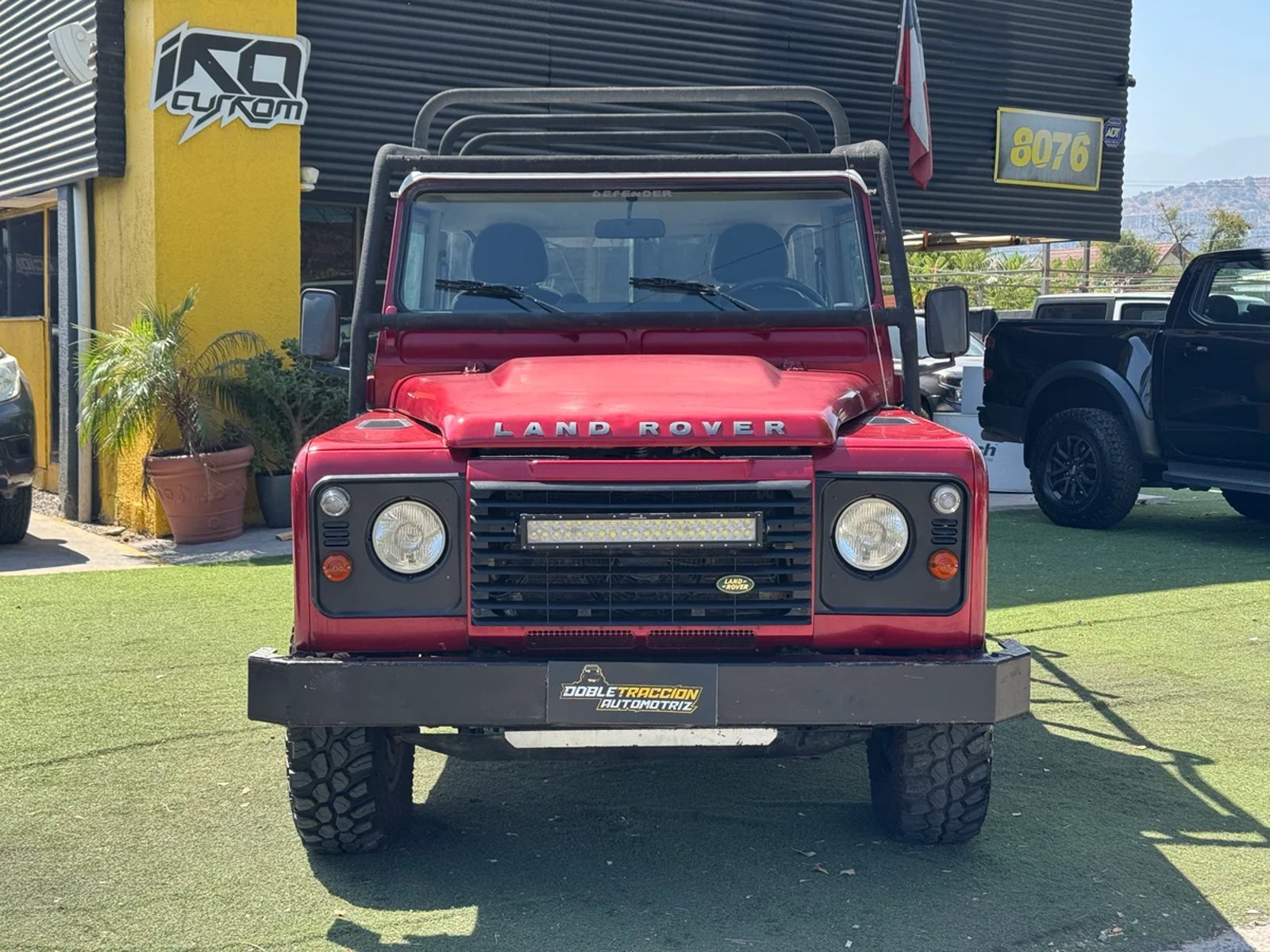 Land Rover DEFENDER 2014 - Foto 2 de 7