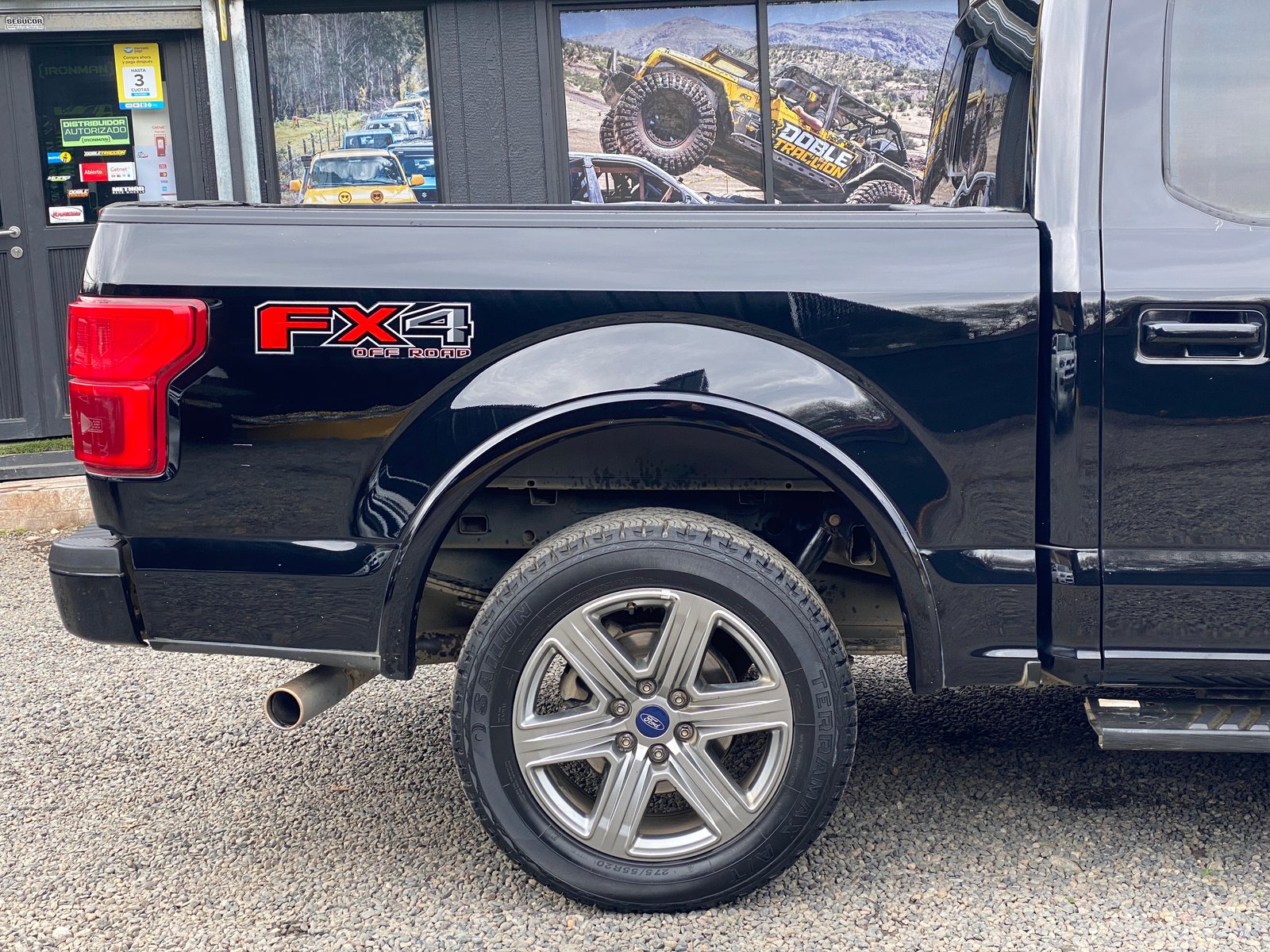 Ford F-150 Lariat Sport 2019 - Imagen 10 de 16