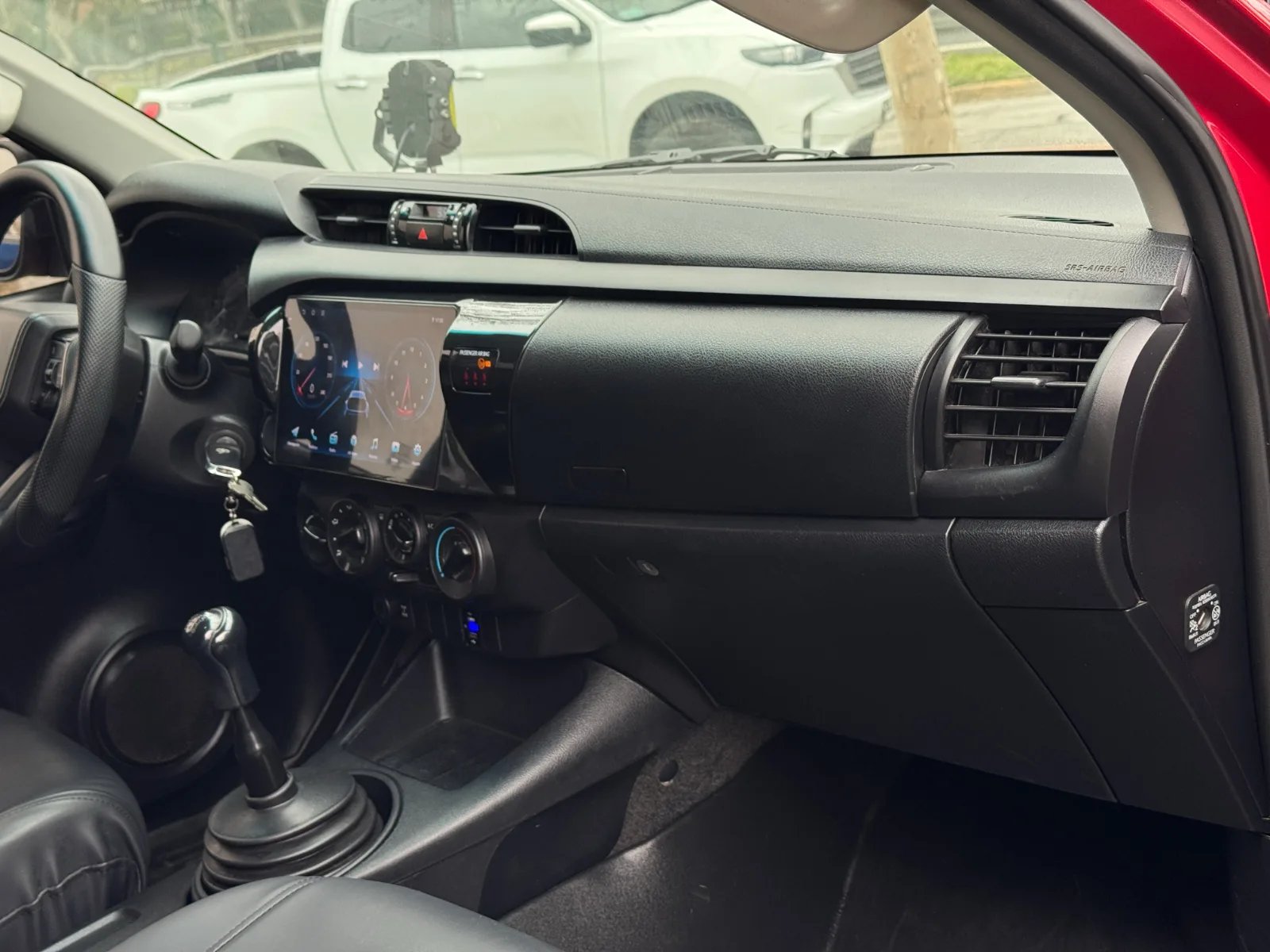Toyota Hilux DX 2018 - Imagen 15 de 17