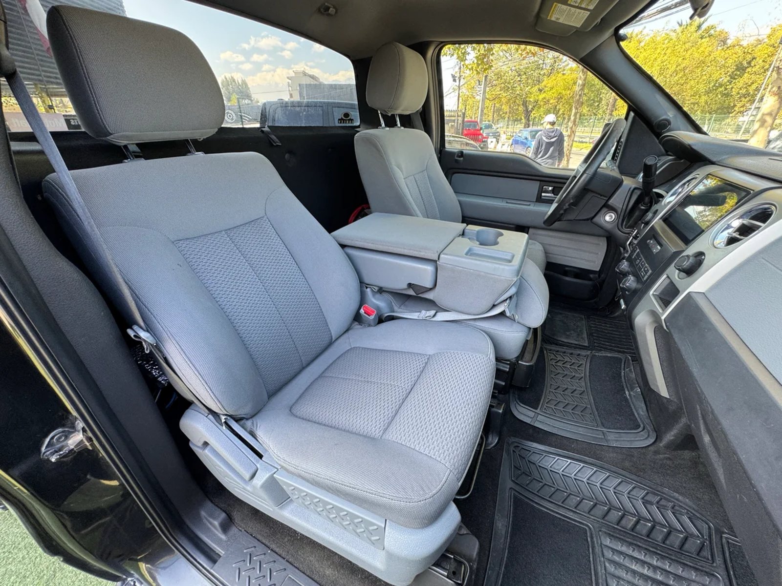 Ford F150 XLT 4X4 3.7 2013 - Imagen 13 de 13
