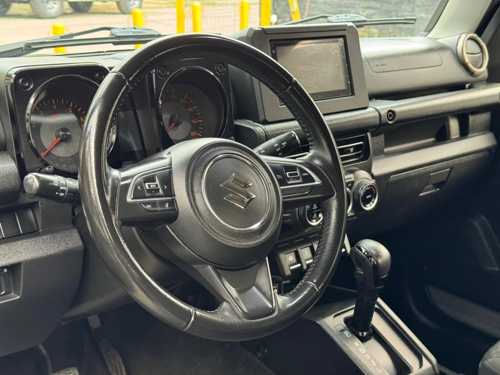 Suzuki jimny 2022 - Imagen 14 de 15