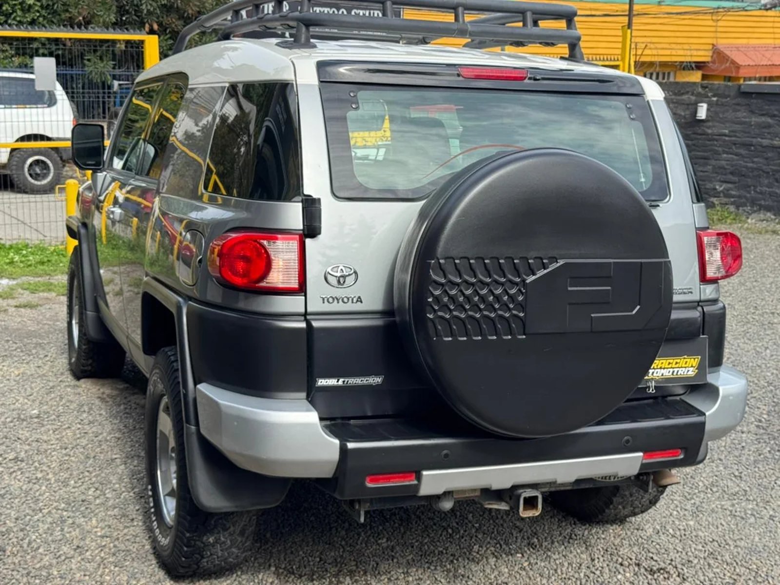 TOYOTA 4 RUNNER 4.0 AUT 2009 - Imagen 6 de 13