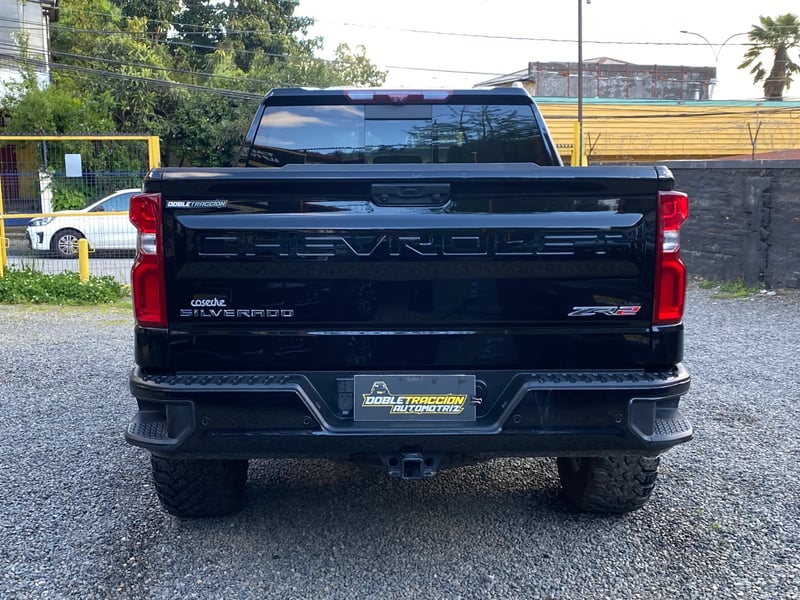 Chevrolet Silverado ZR2 2023 - Imagen 10 de 20