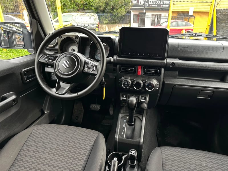 Suzuki Jimny GLX 2024 - Imagen 18 de 20