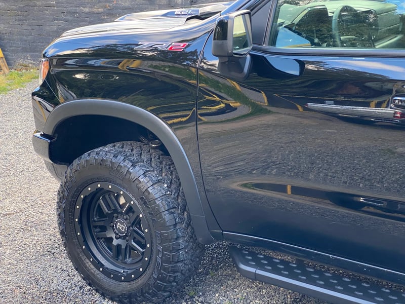 Chevrolet Silverado ZR2 2023 - Imagen 6 de 20