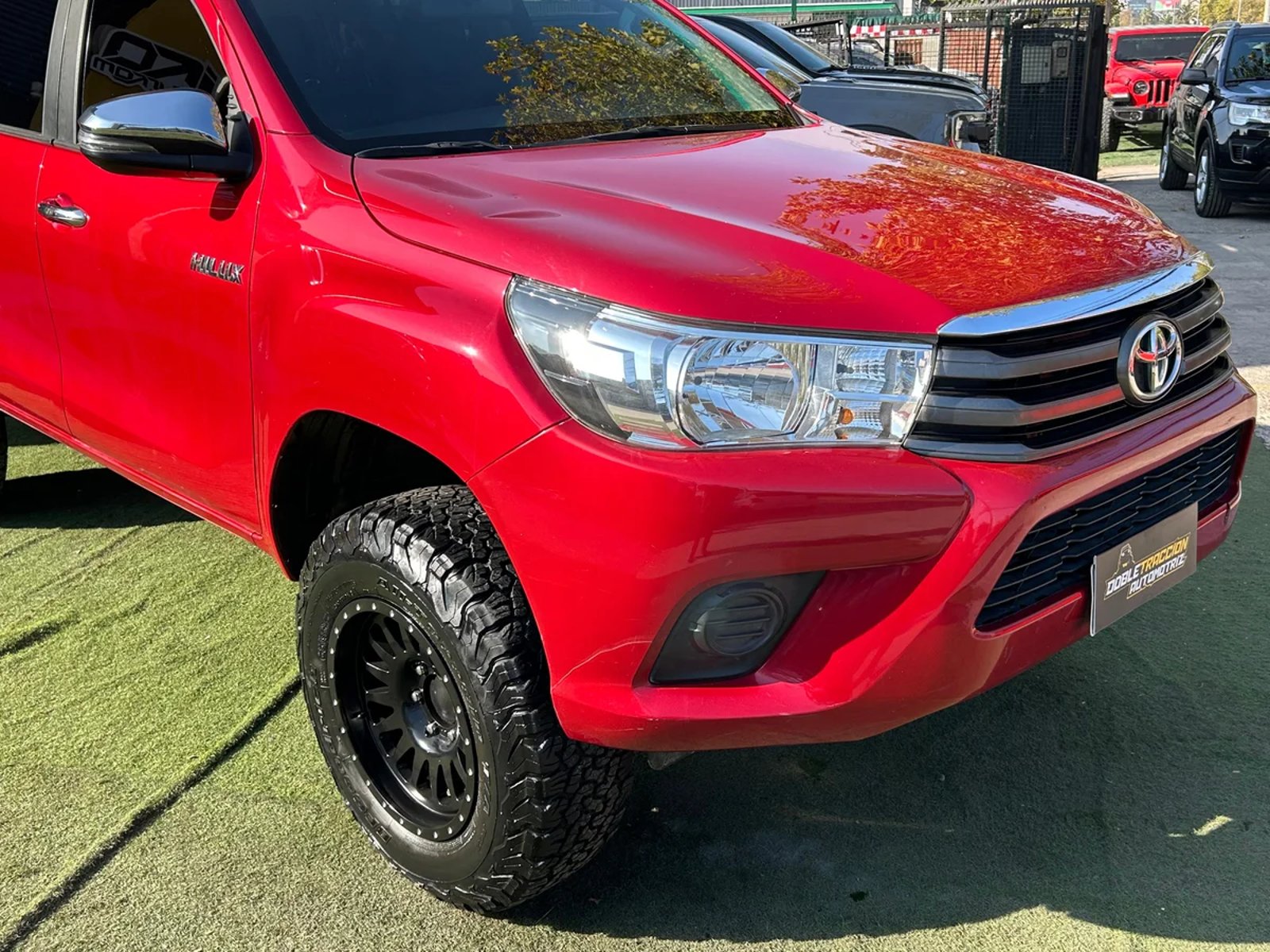 TOYOTA HI LUX D CAB 4X4 2.8 2019 - Imagen 8 de 9