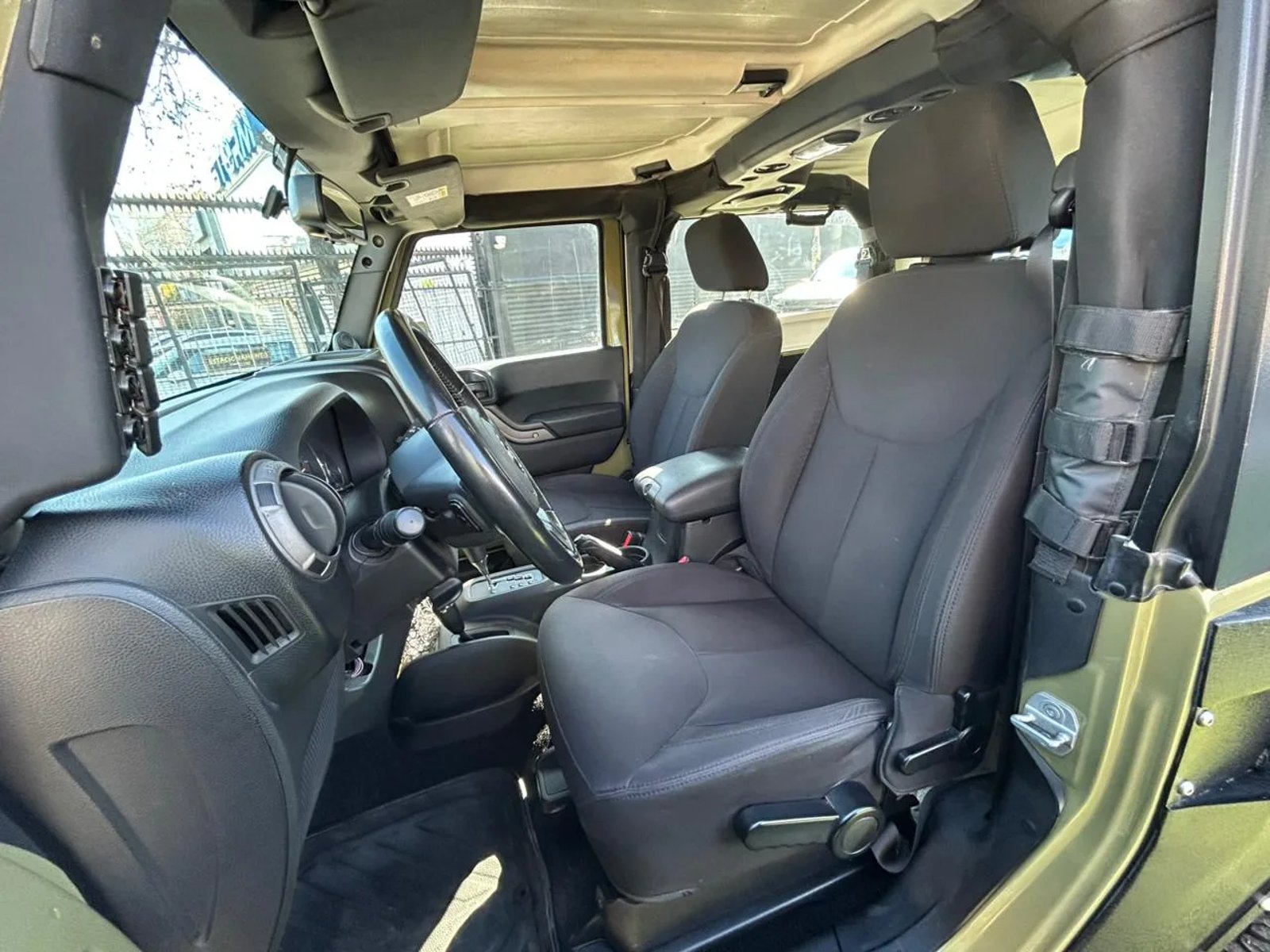 Jeep Wrangler Sport 2014 - Imagen 14 de 16