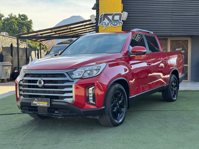 SsangYong Musso Grand Limited 2023 - Imagen 3 de 19