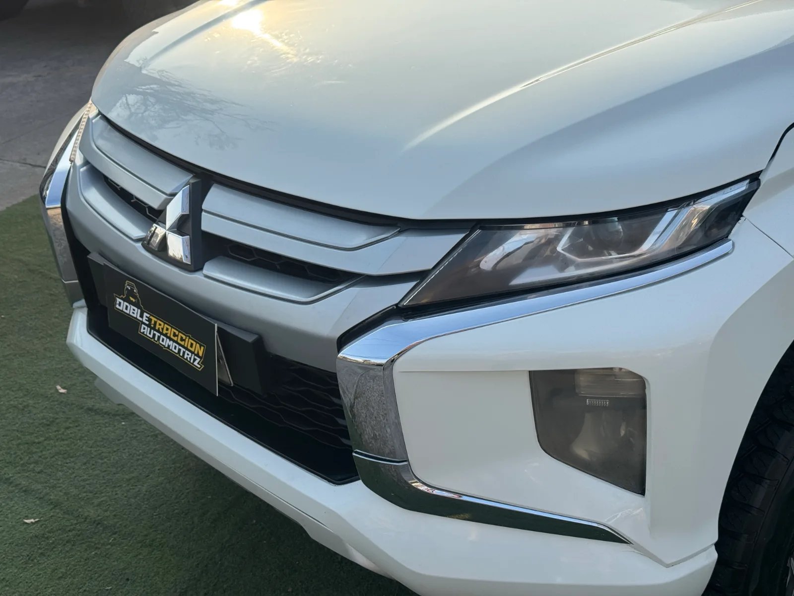 Mitsubishi L200 Katana CRT 2022 - Imagen 4 de 16