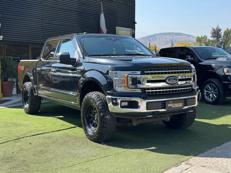 Ford F 150 XLT 5.0 AUT 2020