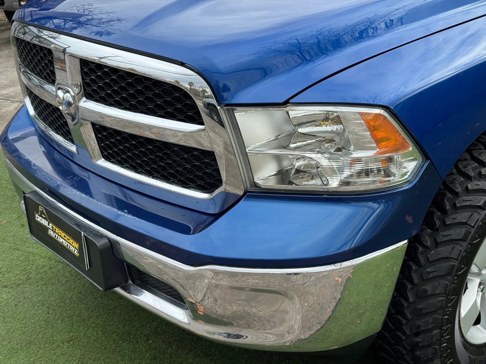 RAM 1500 SLT 2018 - Imagen 9 de 19