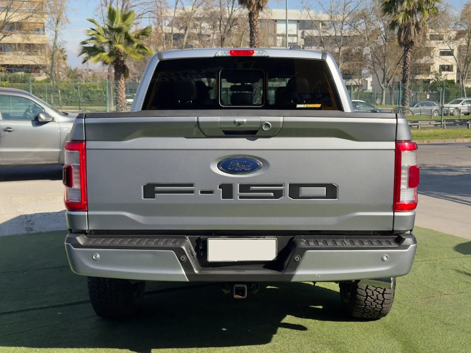 Ford F-150 Lariat Sport 2022 - Imagen 6 de 19