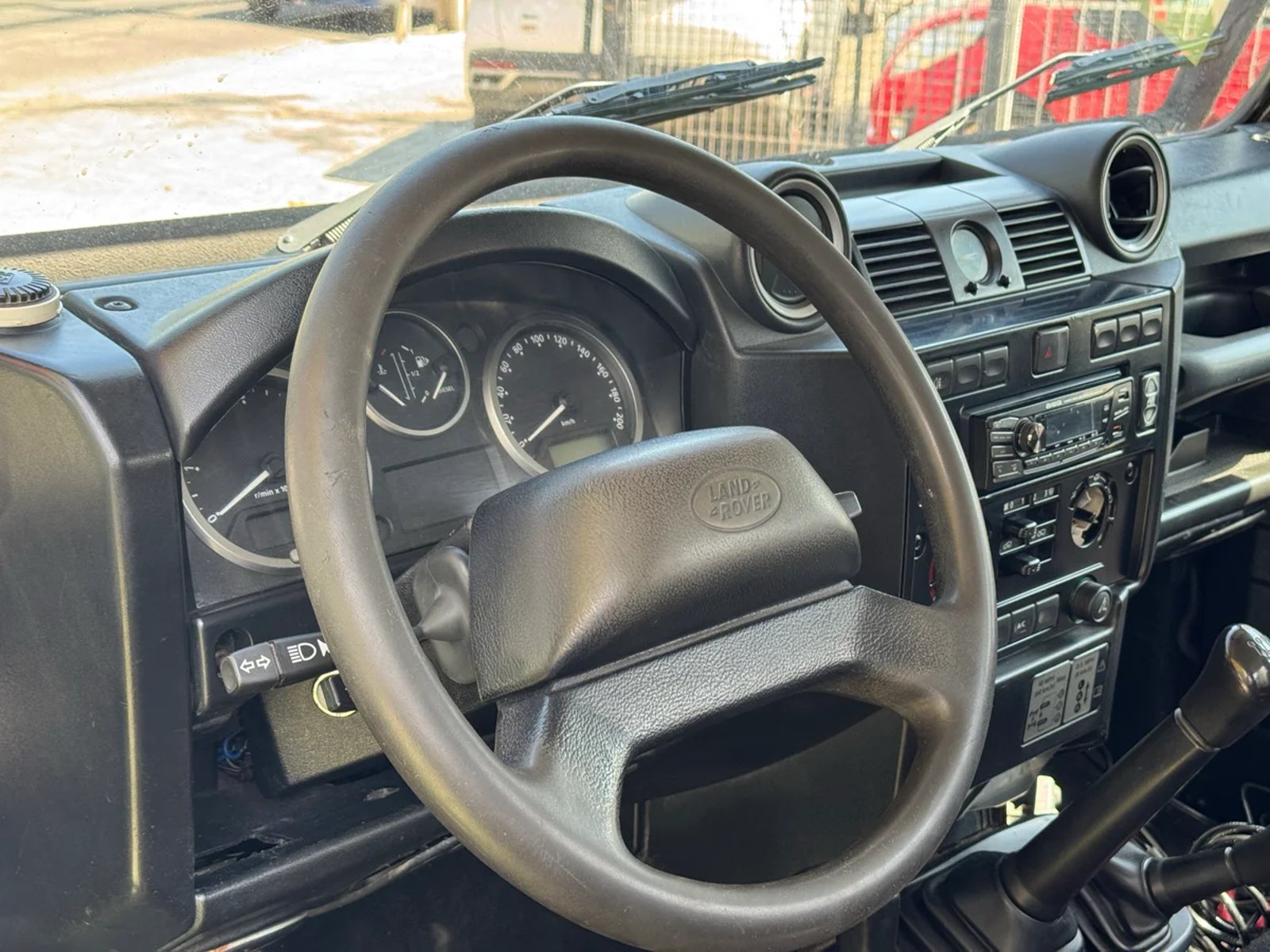 LAND ROVER DEFENDER 2014 - Imagen 6 de 7