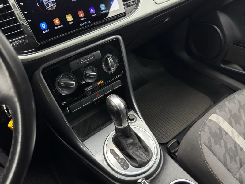 Volkswagen Beetle 2018 - Imagen 14 de 16