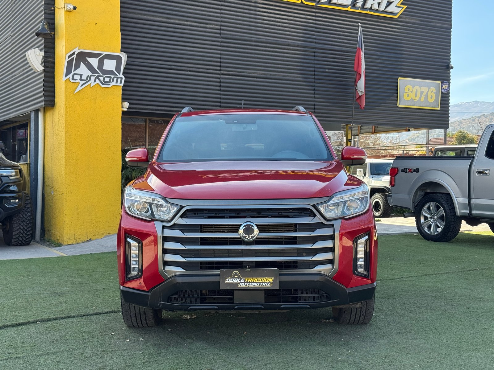 SsangYong Musso Grand Limited 2023 - Foto 2 de 19