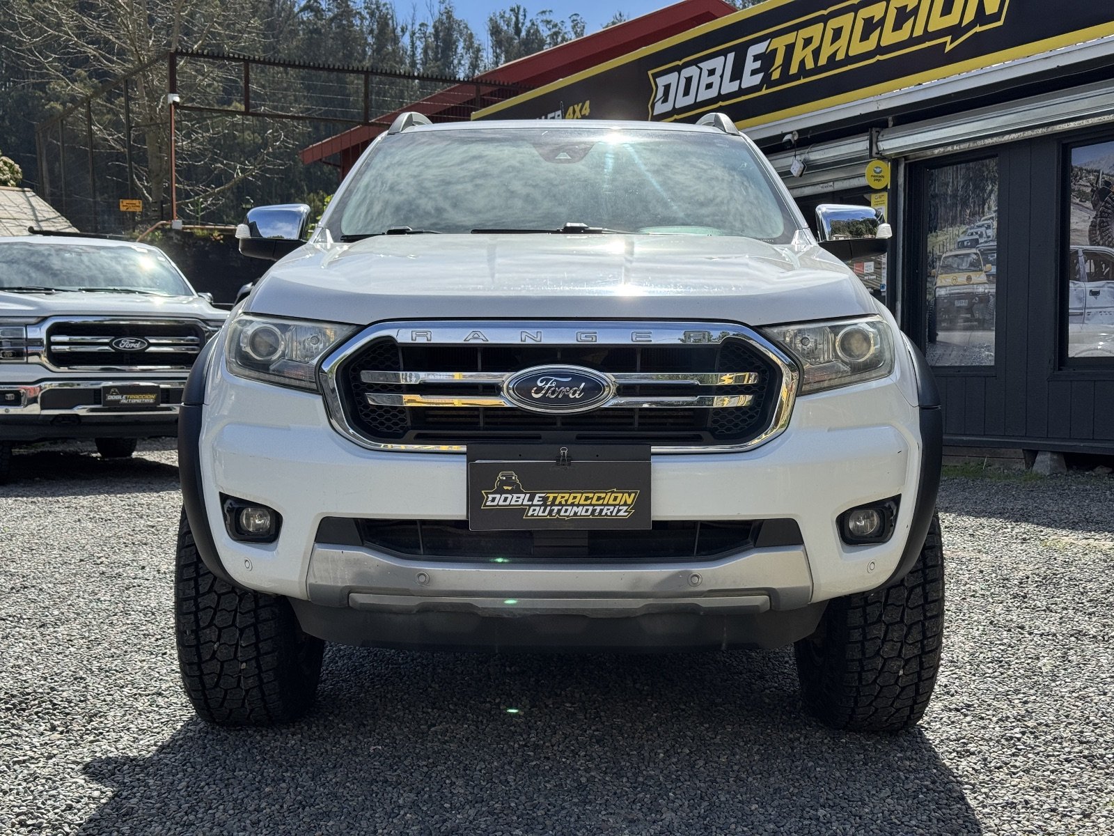 Ford Ranger Limited 2020 - Foto 2 de 18