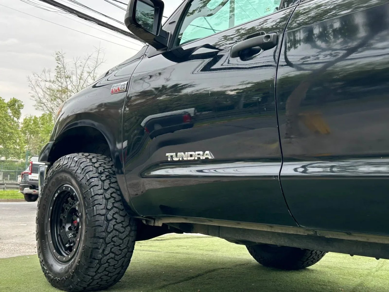 Toyota Tundra 5.7 4x4 2011 - Foto 5 de 19