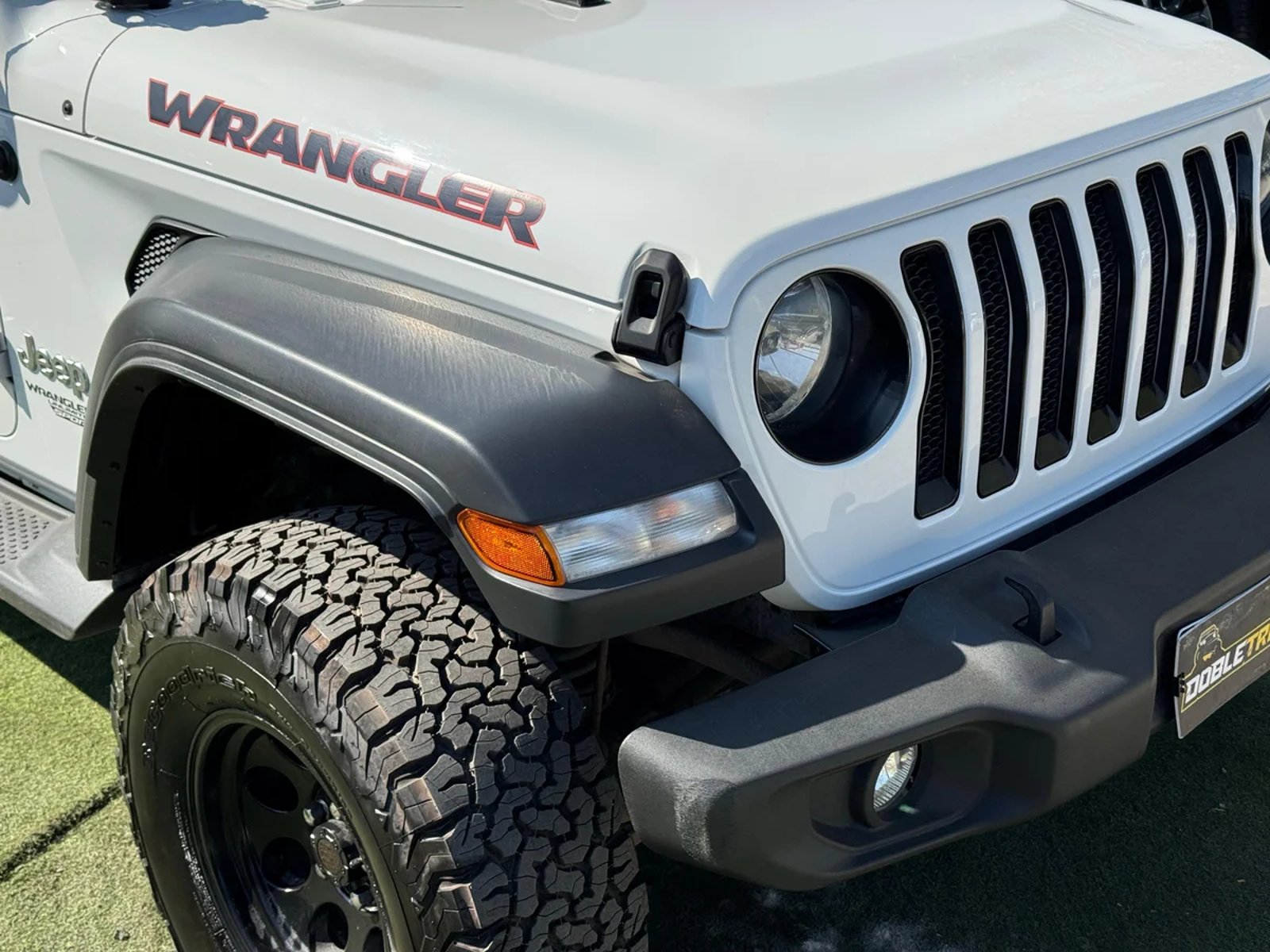 JEEP Wrangler JLU Sport 2019 - Imagen 8 de 14