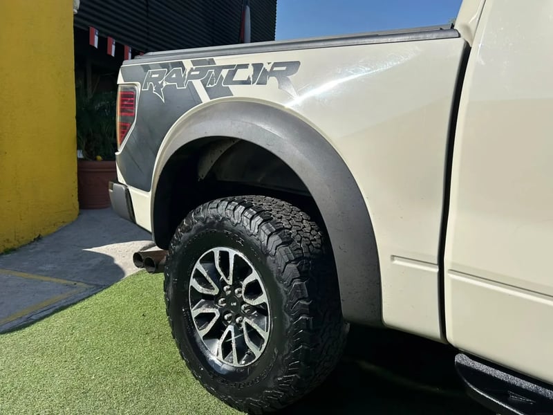 Ford F-150 Raptor SVT 2013 - Imagen 10 de 20
