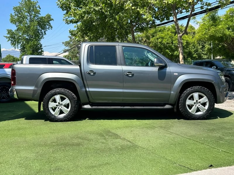 Volkswagen Amarok Highline 4x4 2020 - Imagen 9 de 18