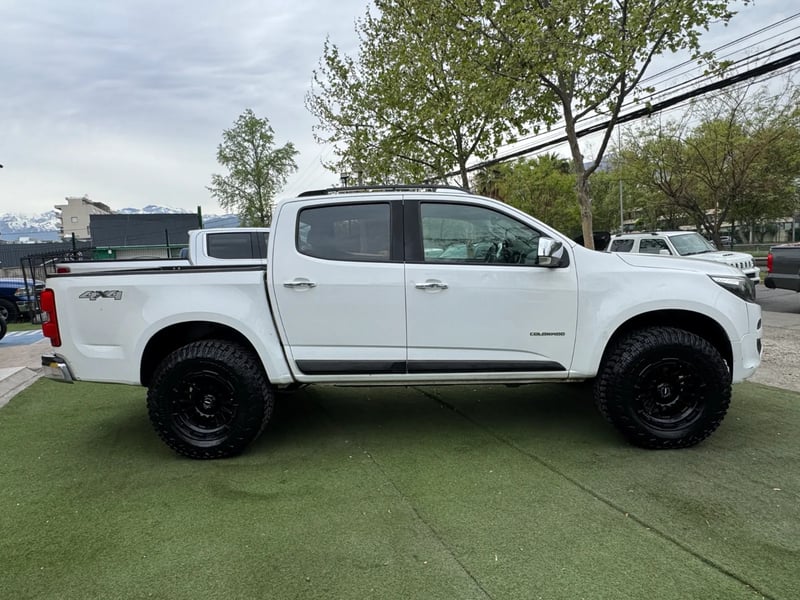 Chevrolet Colorado LTZ 2018 - Imagen 8 de 18