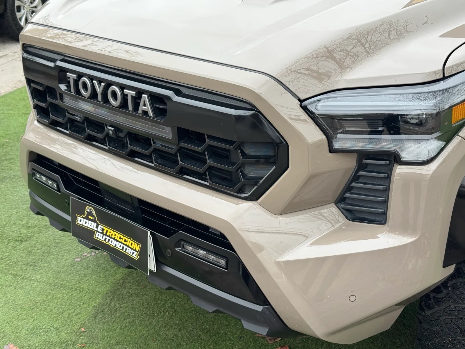 Toyota Tacoma TRD Pro 2025 - Imagen 8 de 20