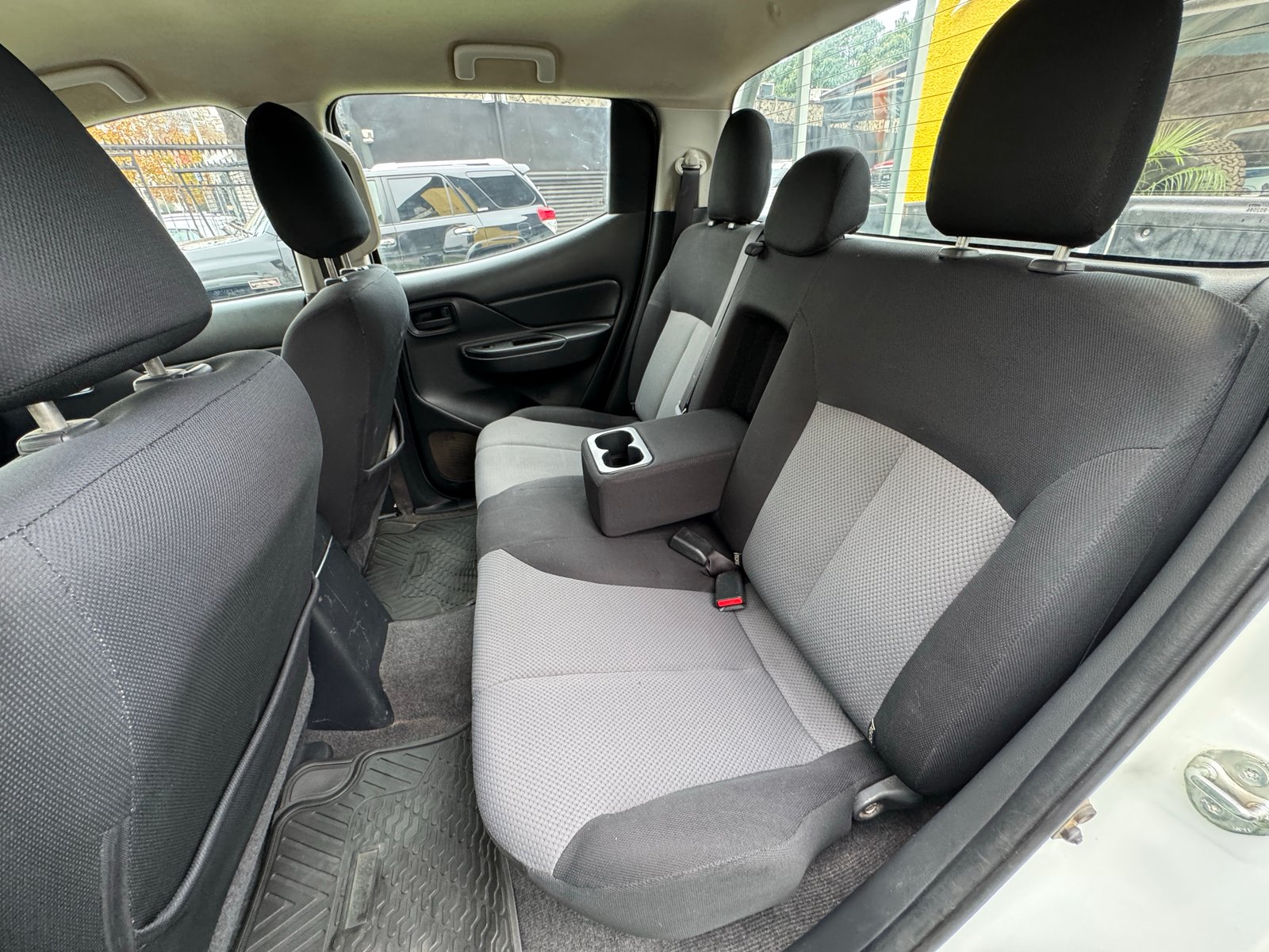 Mitsubishi L200 Katana CRT 2022 - Imagen 16 de 18