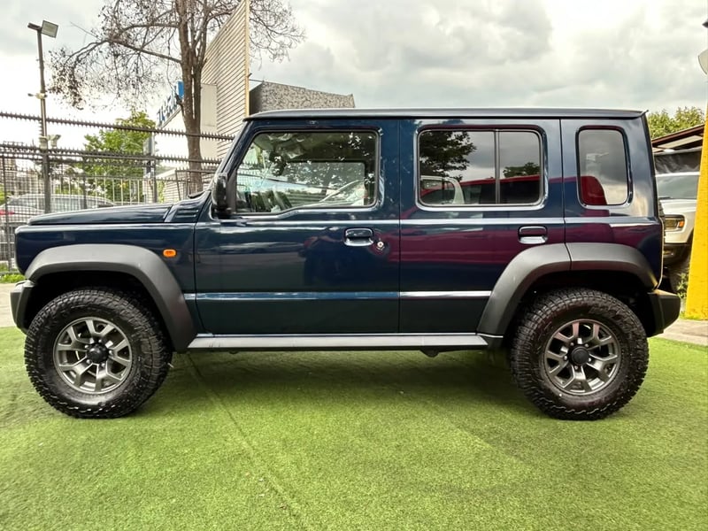 Suzuki Jimny GLX 2025 - Imagen 6 de 19