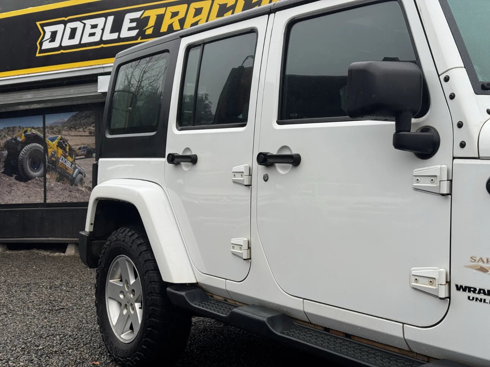 Jeep Wrangler JKU Sahara 2015 - Imagen 12 de 20