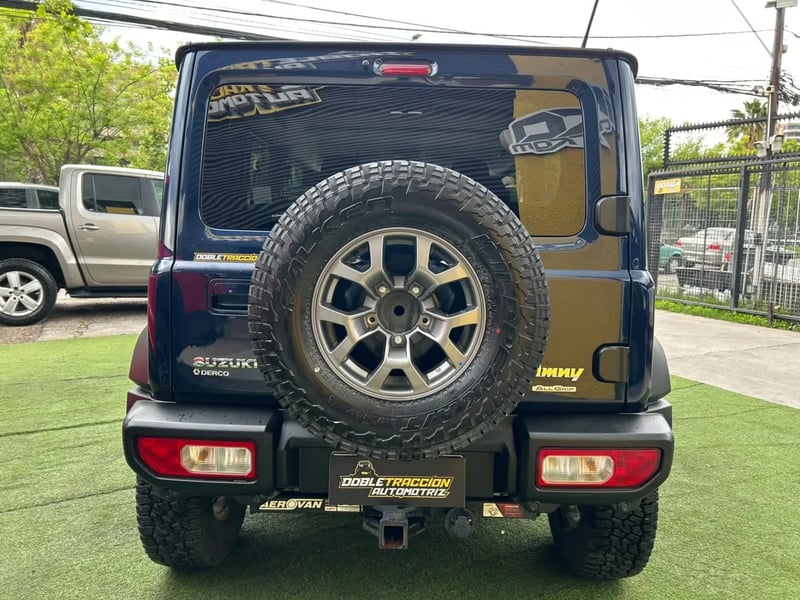Suzuki Jimny GLX 2025 - Imagen 9 de 19