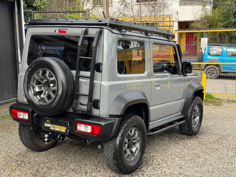 Suzuki jimny 2022 - Imagen 8 de 15