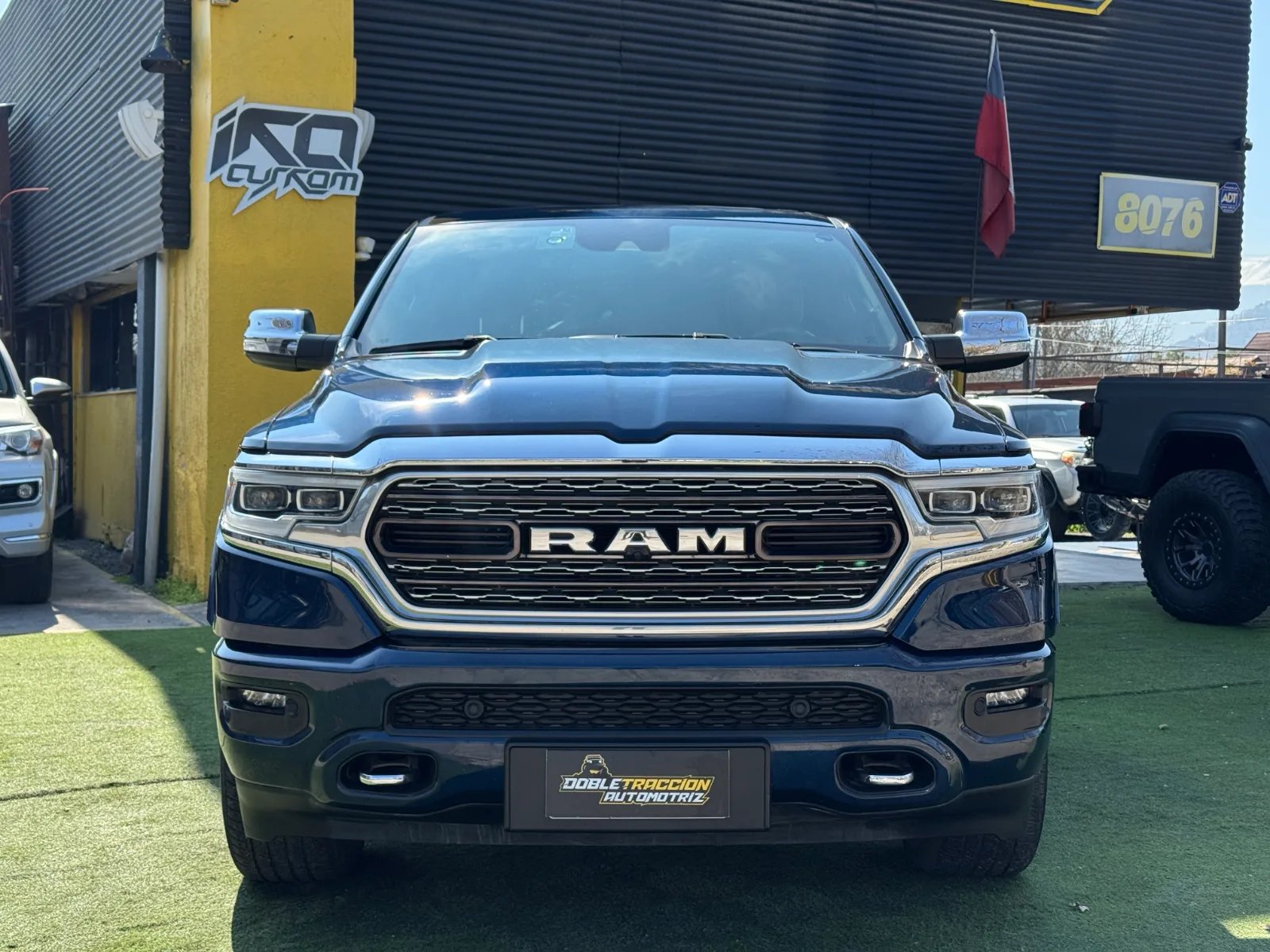 RAM 1500 Limited 2021 - Foto 2 de 20