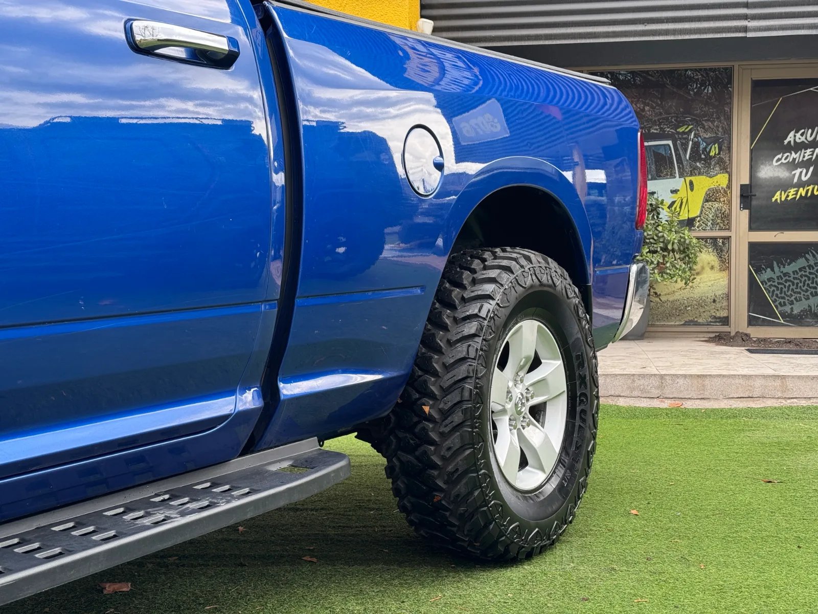 RAM 1500 SLT 2018 - Imagen 11 de 19