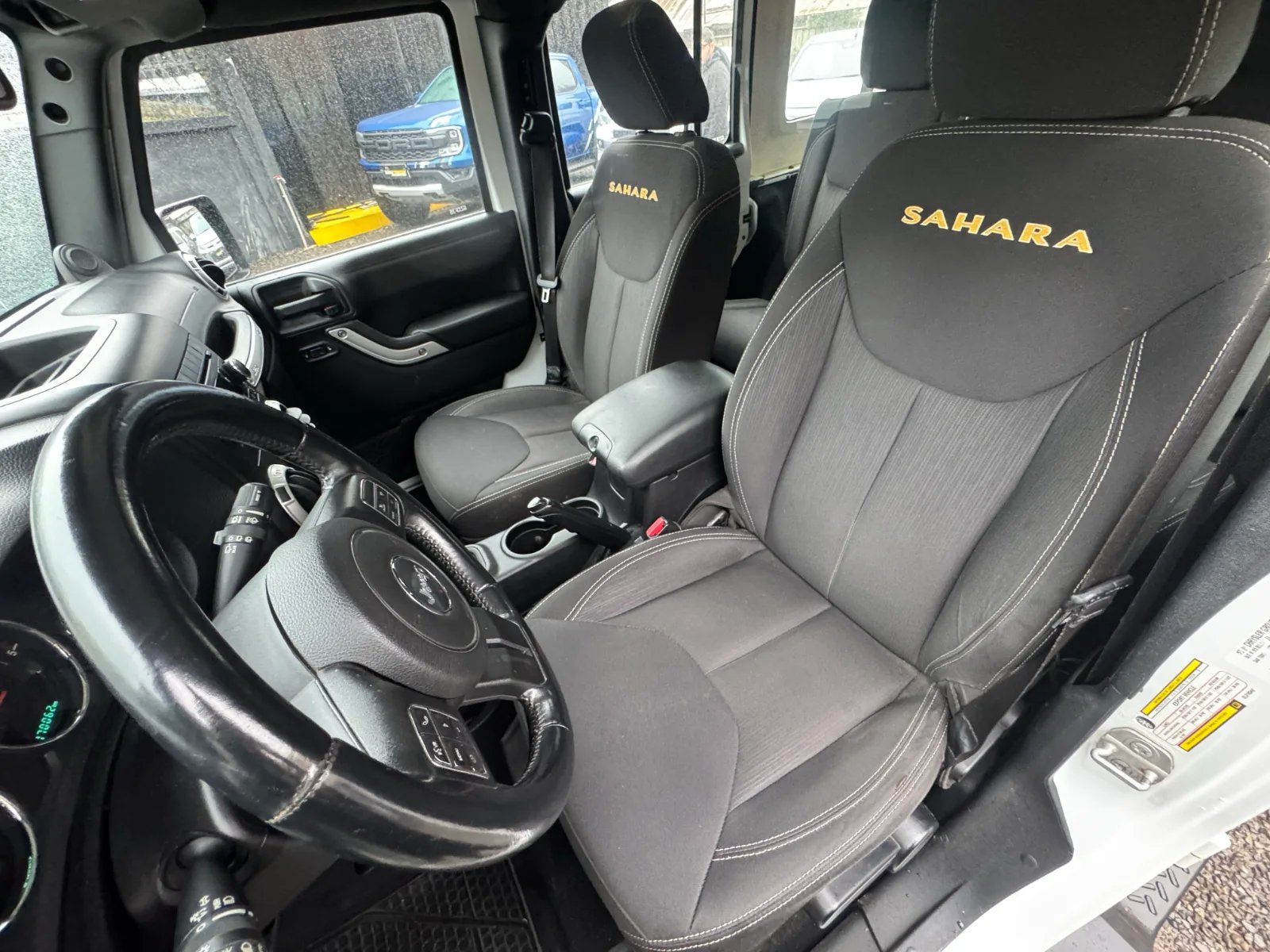 Jeep Wrangler JKU Sahara 2015 - Imagen 15 de 20