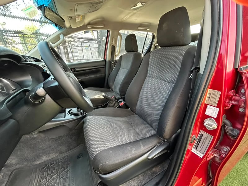Toyota DX 4x4 2024 - Imagen 12 de 16